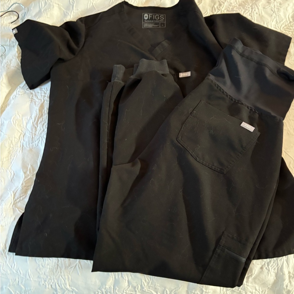 Figs scrubs